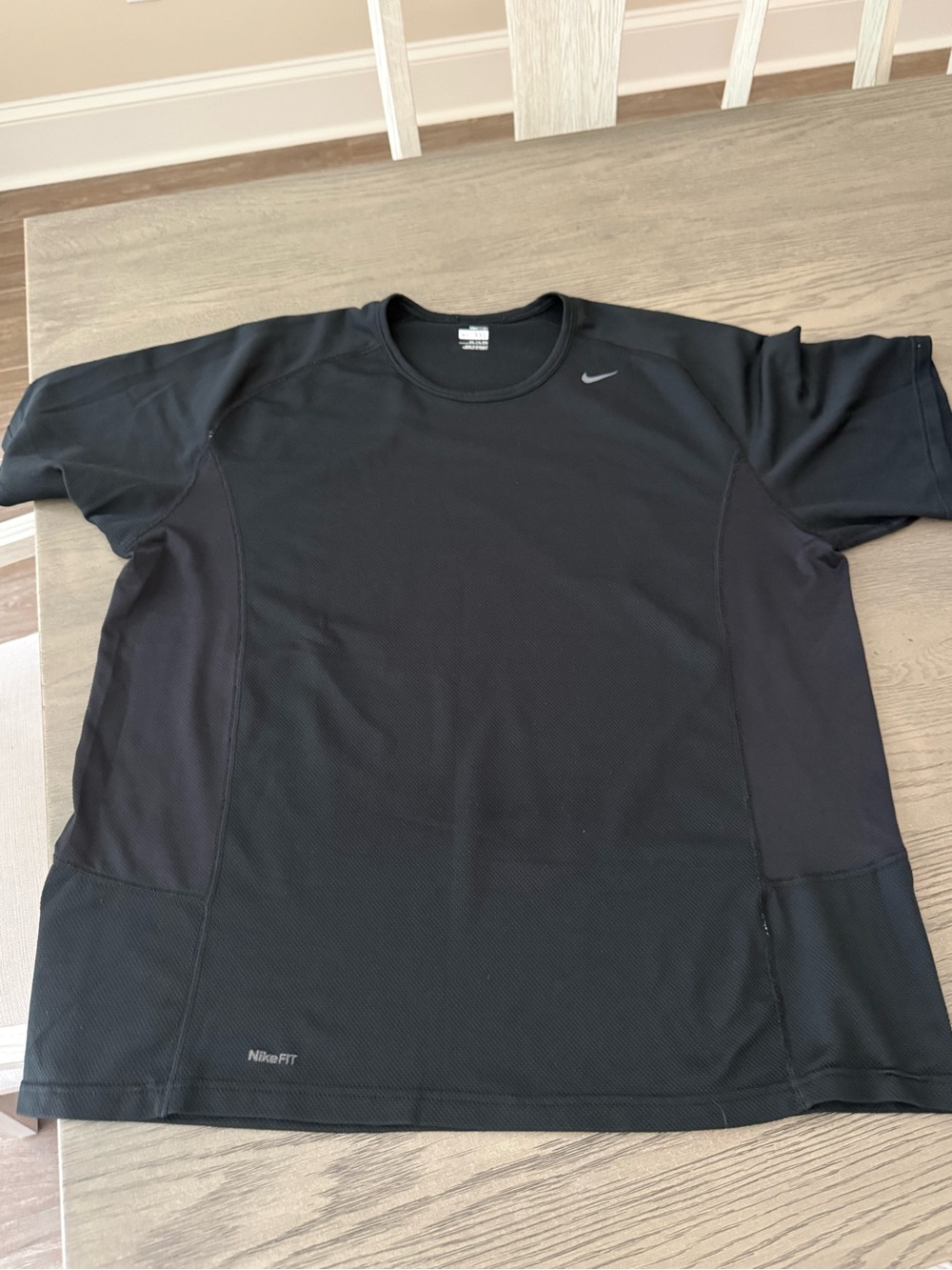 Nike Women’s Black Short-Sleeve Dri-FIT Performance Tee